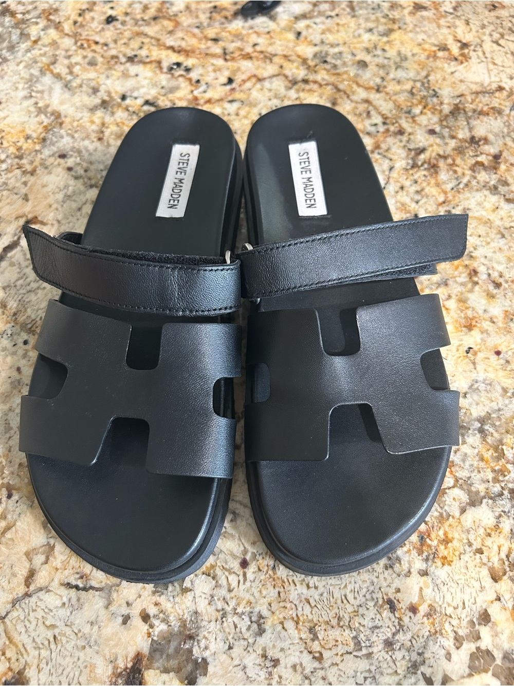 Steve Madden Black Women's Mayven Slide Sandals - Picture 2 of 4